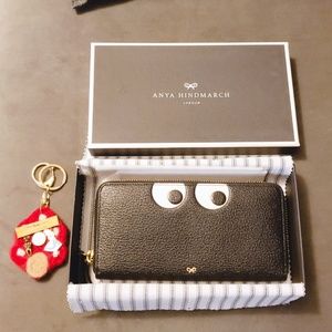 Anya Hindmarch wallet gently used with box